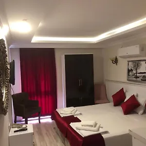 تحقق من التوفر